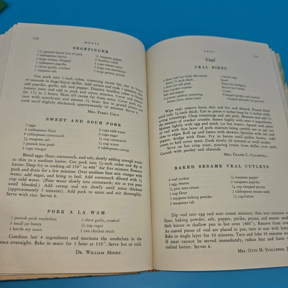 Vintage 1961 Gasparilla Cookbook by The Junior‎ League of Tampa